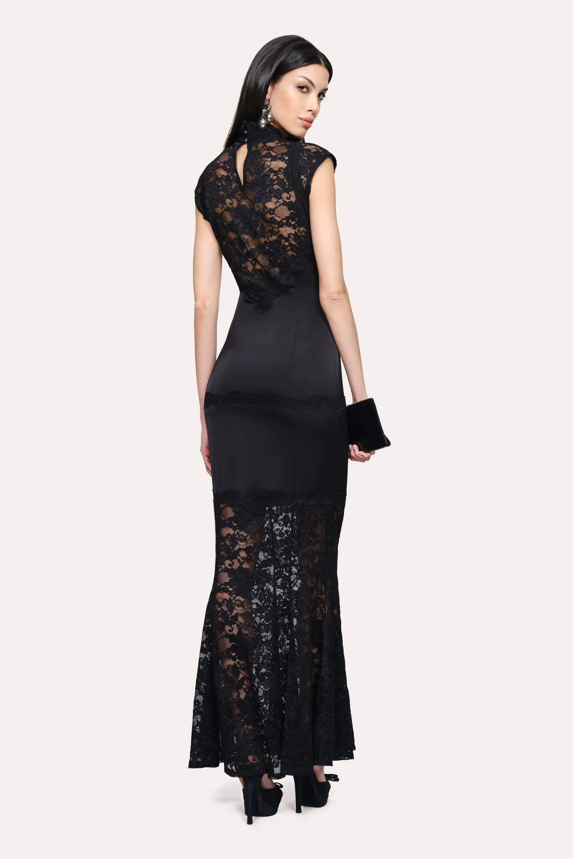 Seraphine Lace Dress - Image 4