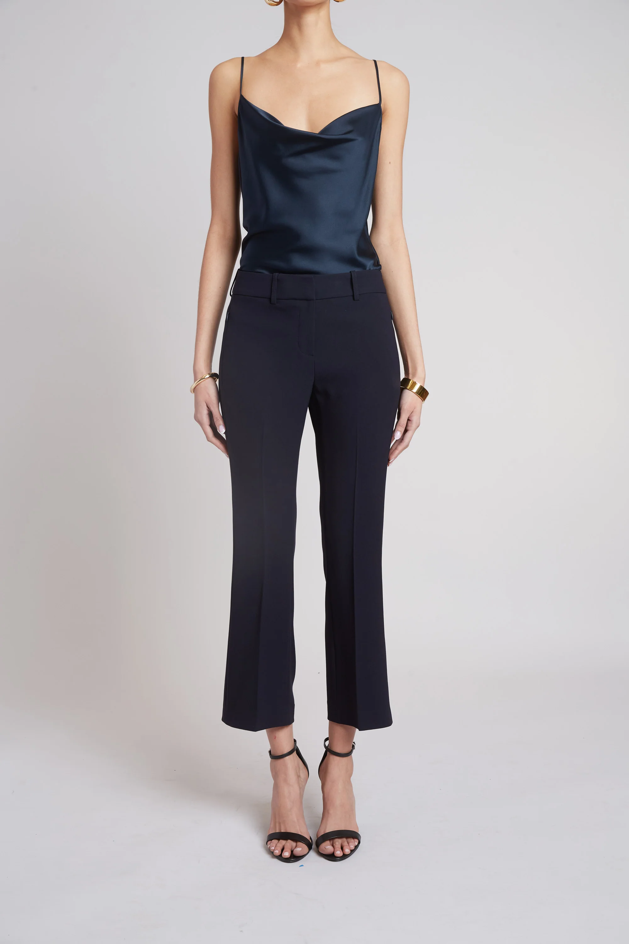Tailored Fit & Flare Pant