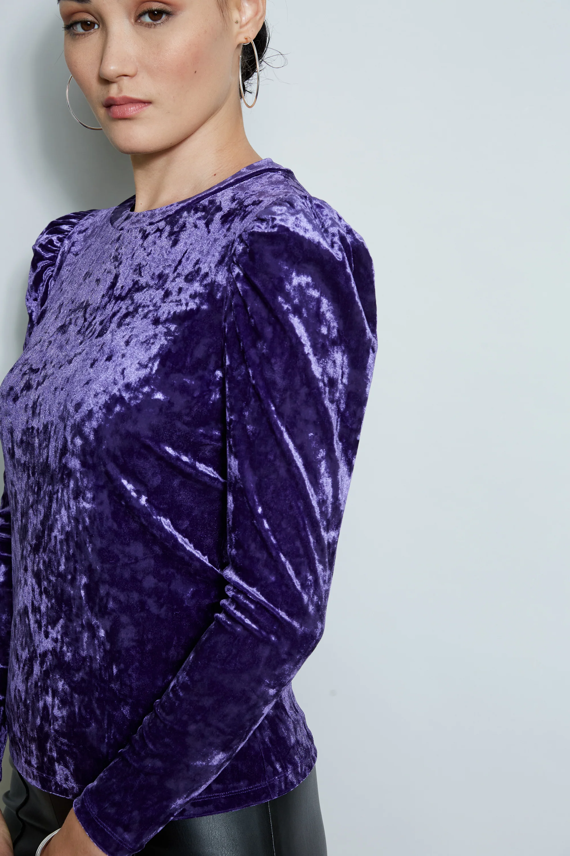 Crushed Velvet Knit - Image 3