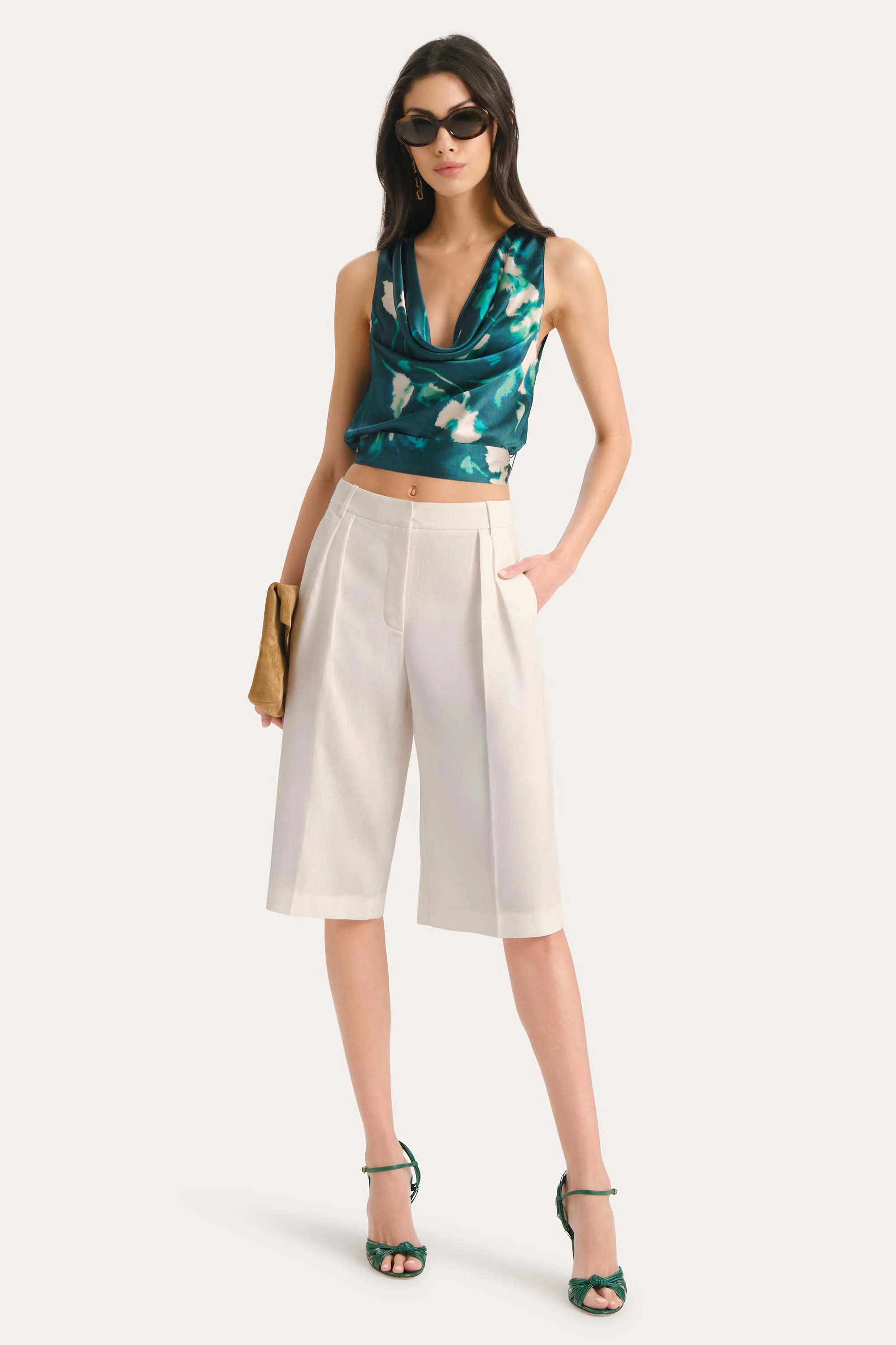 Tina Linen Bermuda Shorts