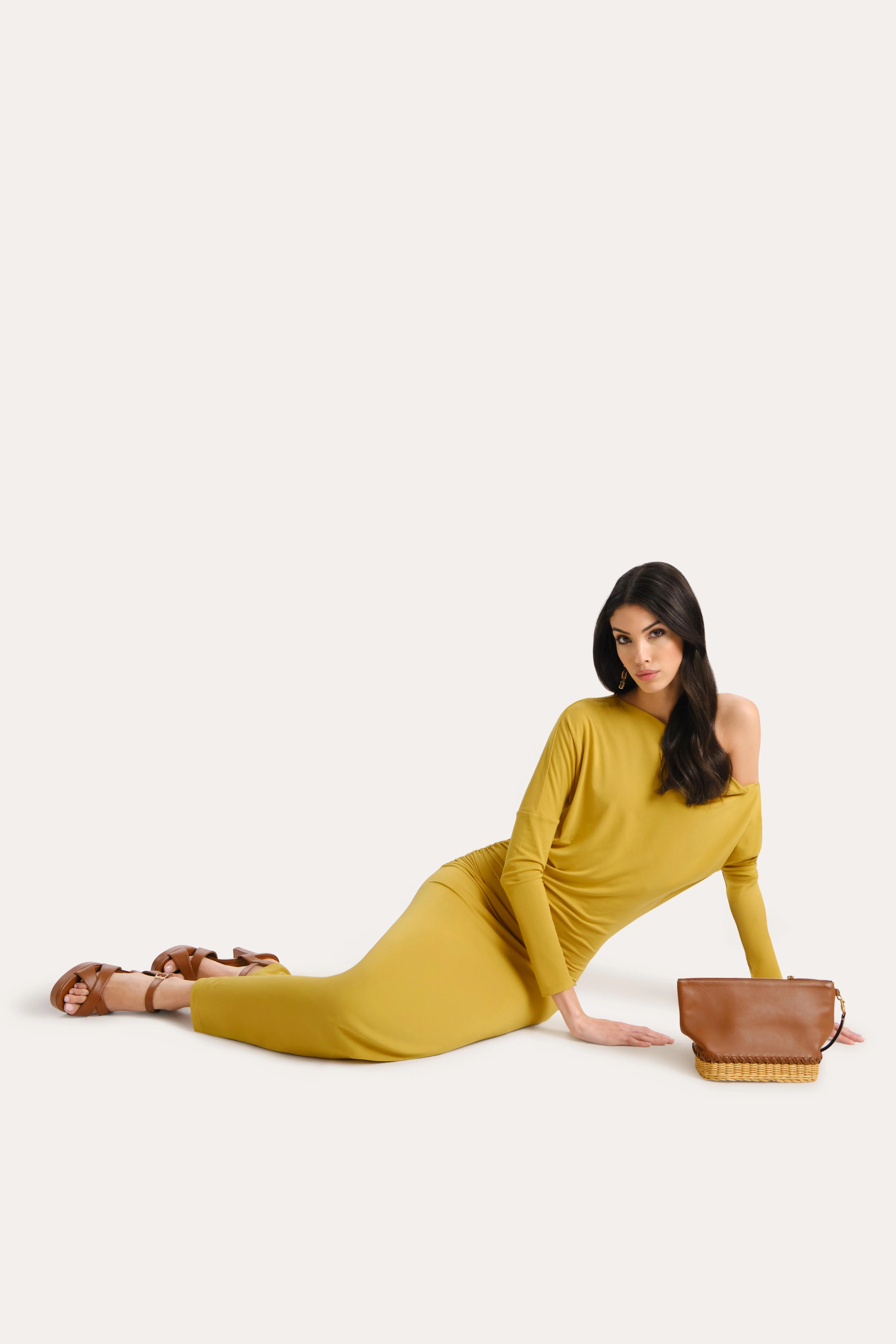 Maia Off-Shoulder Maxi Dress - Image 4