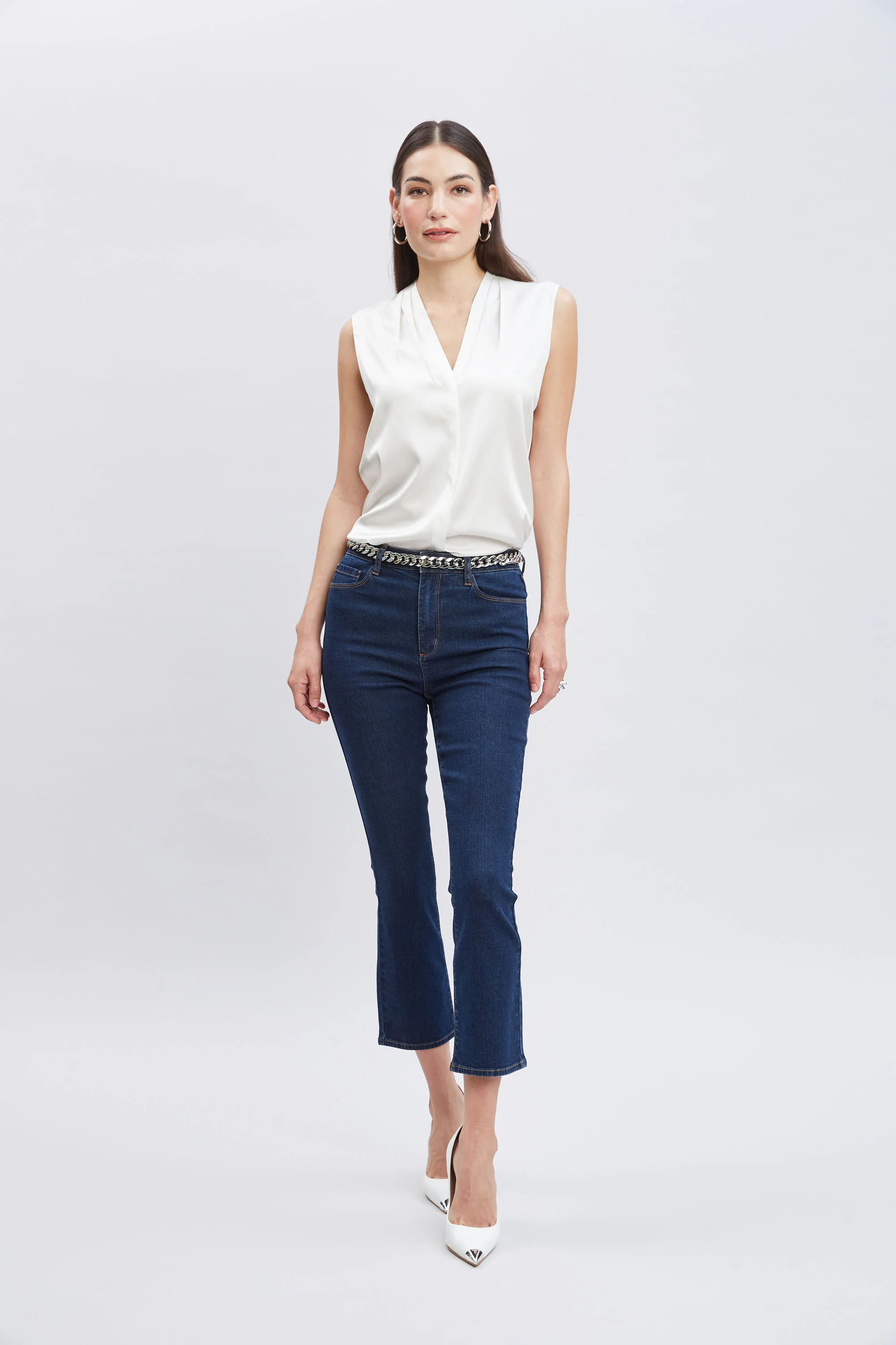 Micro Flare Cropped Jeans - Image 3