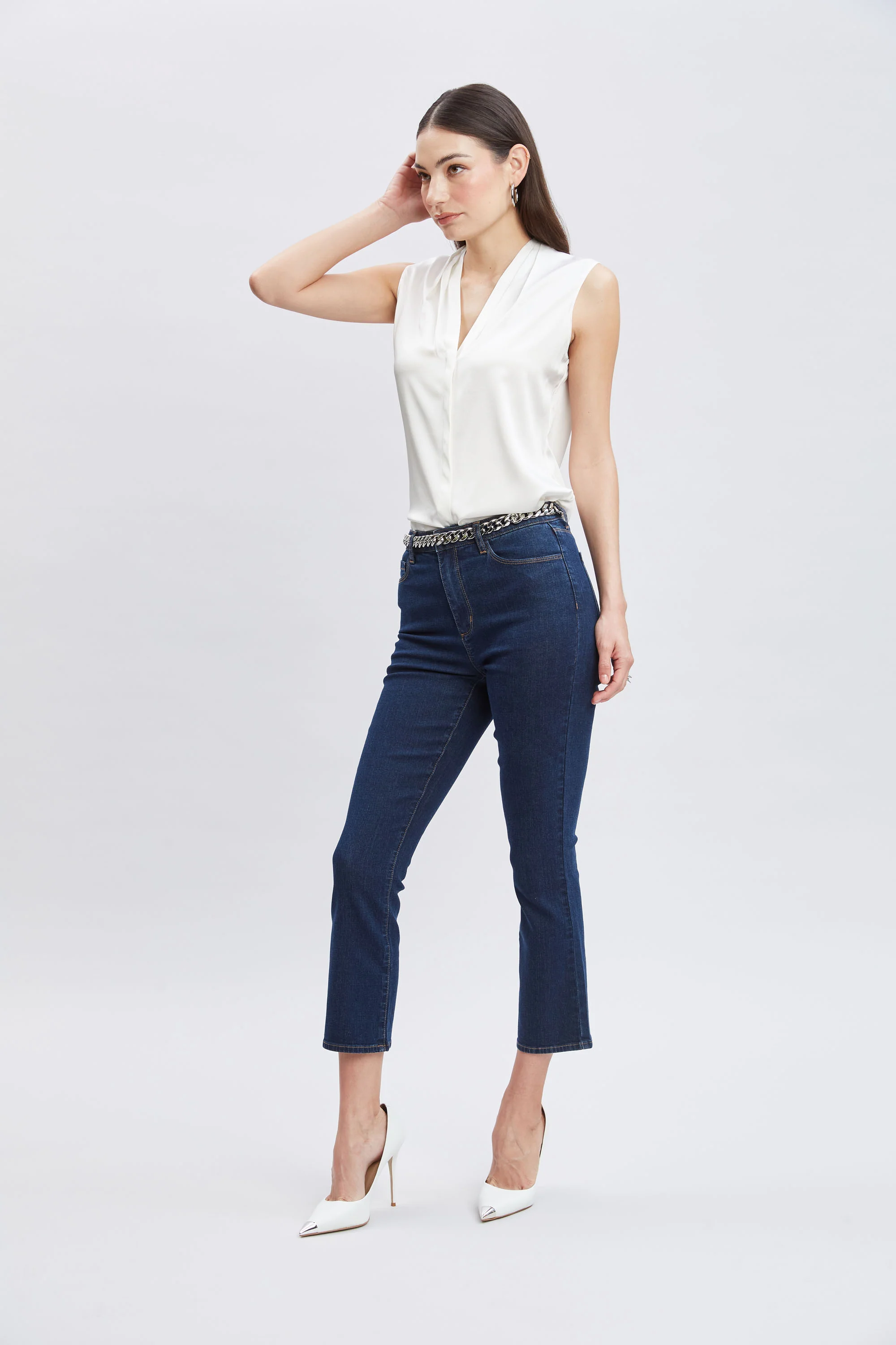Micro Flare Cropped Jeans - Image 5