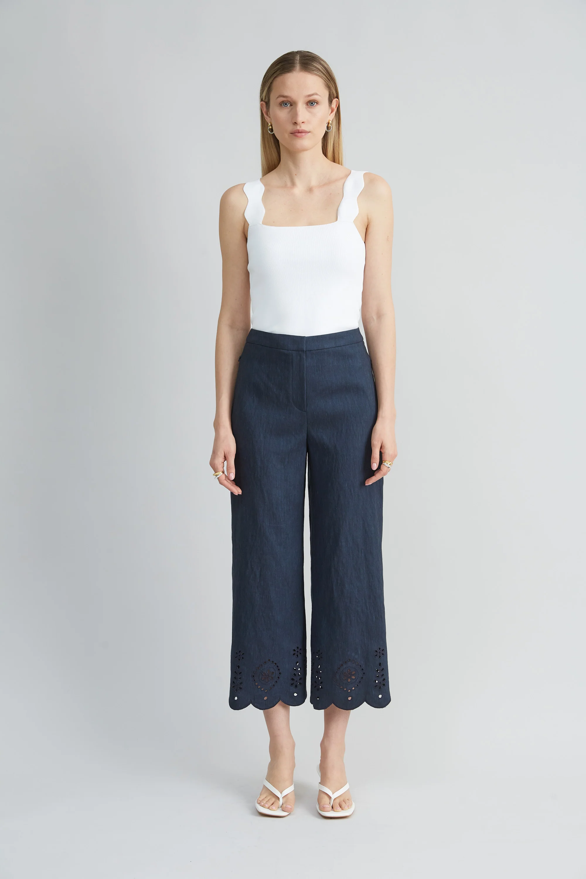 Linen Scallop Hem Pant - Image 2