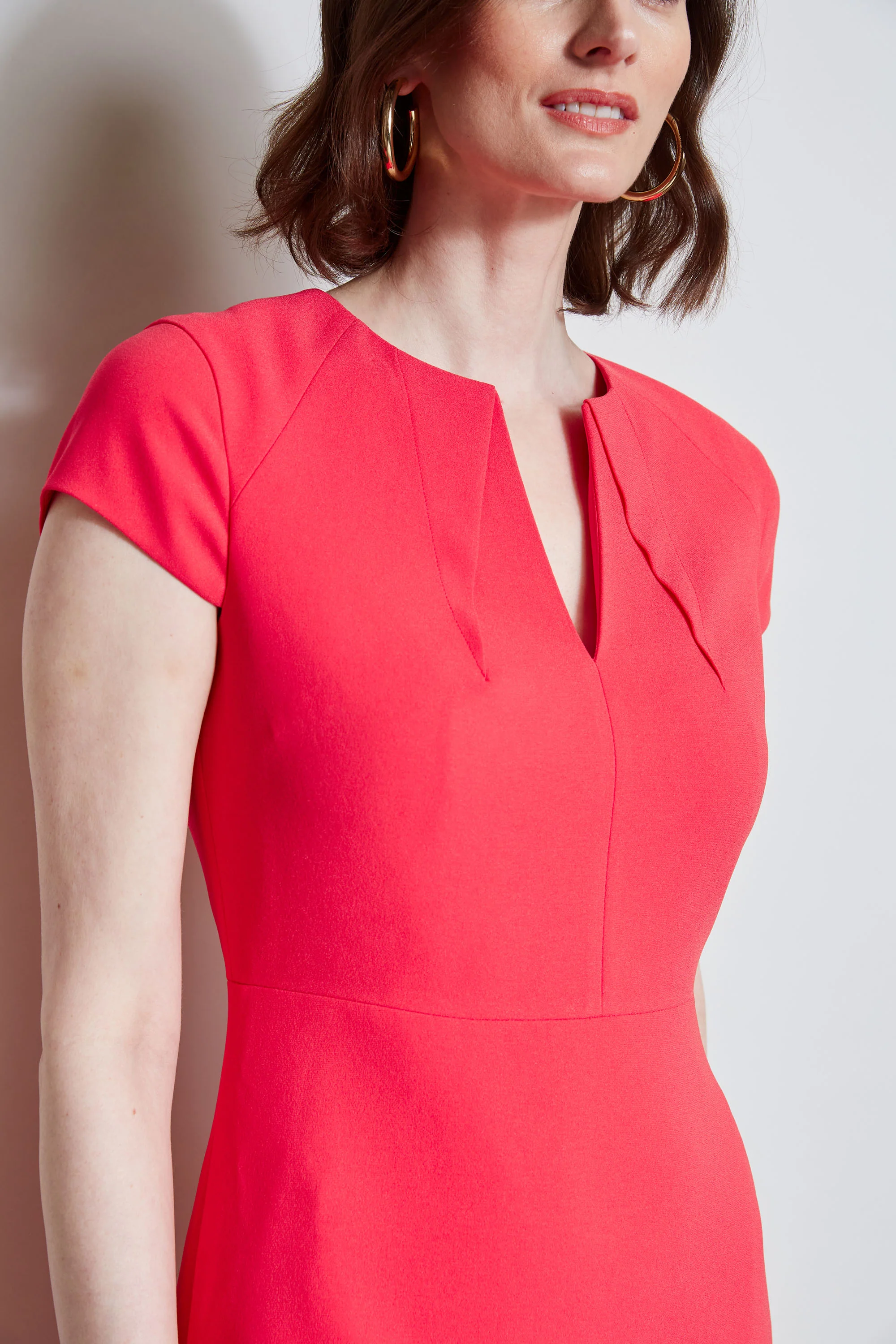 Short Sleeve Dart Dress - Image 4